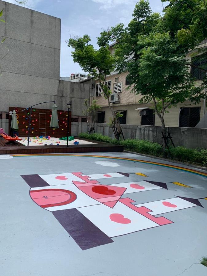 Apartamento Dream Out Of Eggs And Children Hualien Exterior foto
